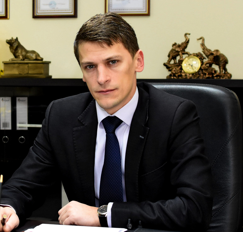 ÐÑÐµÐ´ÑÐµÐ´Ð°ÑÐµÐ»Ñ ÐÑÐ¾Ð´Ð½ÐµÐ½ÑÐºÐ¾Ð³Ð¾ Ð¾Ð±Ð»Ð°ÑÑÐ½Ð¾Ð³Ð¾ ÐºÐ¾Ð¼Ð¸ÑÐµÑÐ° Ð¿ÑÐ¸ÑÐ¾Ð´Ð½ÑÑ ÑÐµÑÑÑÑÐ¾Ð² Ð¸ Ð¾ÑÑÐ°Ð½Ñ Ð¾ÐºÑÑÐ¶Ð°ÑÑÐµÐ¹ ÑÑÐµÐ´Ñ ÐÐ°ÑÐ¸Ð»Ð¸Ð¹ Ð¨Ð»ÑÐº