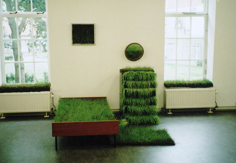 ÐÑÐ¾ÐµÐºÑ Â«Ð­ÐºÐ·Ð¸ÑÑÐµÐ½ÑÐ¸ÑÂ», ÐÐ¾Ð»Ð»Ð°Ð½Ð´Ð¸Ñ, 2001 Ð³Ð¾Ð´