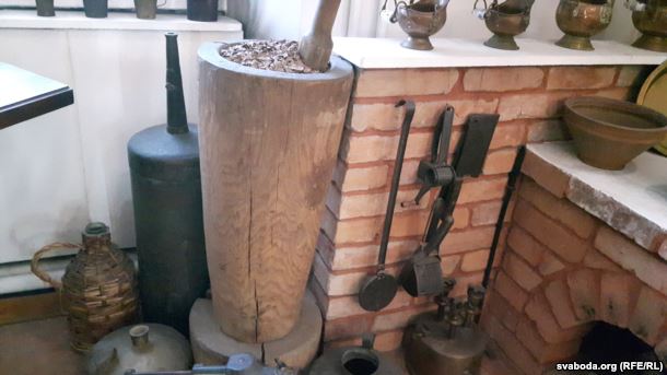 ÐÐ¿ÑÑÑÐ½Ð°Ñ ÑÑÑÐ¿Ð° Ñ Ð¿Ð¾Ð±Ð°Ñ Ñ Ð±ÑÐ¾Ð½Ð·Ð°Ð²Ð°Ñ Ð¿Ð°ÑÑÐ´Ð·ÑÐ½Ð° Ð· ÐºÐ»ÑÐ¹Ð¼Ð¾Ð¼ Â«ÐÐ°Ð³ÑÑÑÑÐ°Ñ ÐÐ¾ÑÐ°Ð´Ð½ÑÂ»