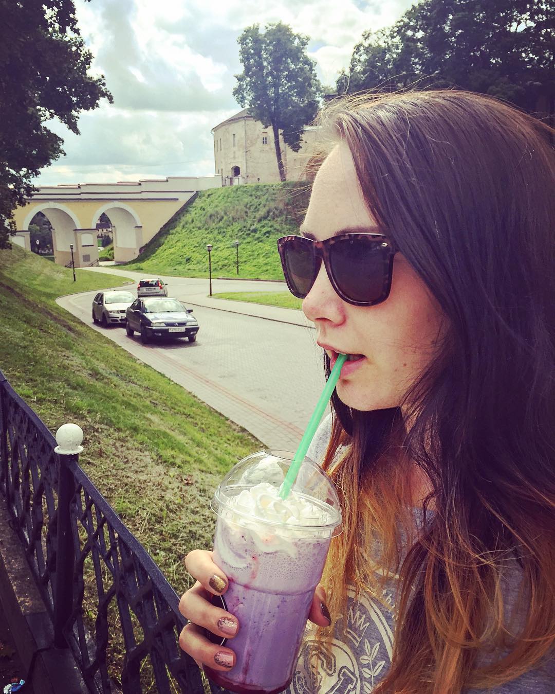  anna_grelichstarlight_cafe