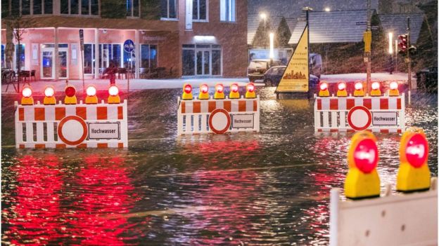 Ð Ð¿Ð¾ÑÑÑ ÐÐ¸ÑÐ¼Ð°Ñ ÑÑÐ¾Ð²ÐµÐ½Ñ Ð²Ð¾Ð´Ñ Ð¾ÐºÐ°Ð·Ð°Ð»ÑÑ Ð¿Ð¾ÑÑÐ¸ Ð½Ð° Ð´Ð²Ð° Ð¼ÐµÑÑÐ° Ð²ÑÑÐµ Ð¾Ð±ÑÑÐ½Ð¾Ð³Ð¾