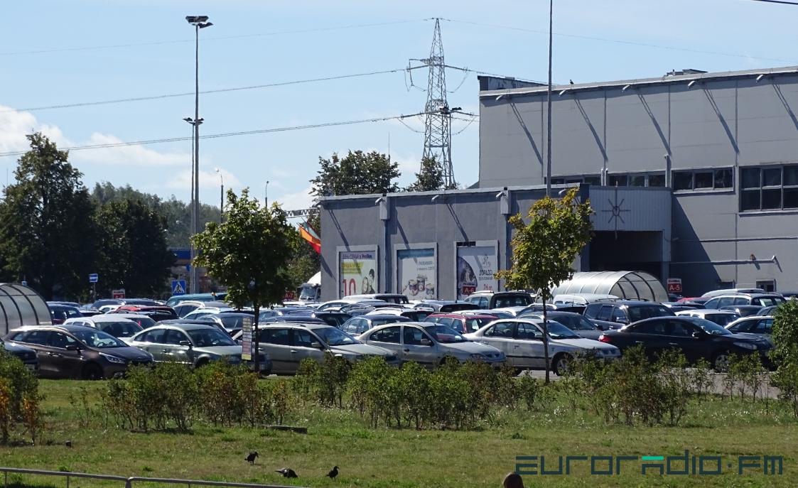 ÐÐ°ÑÐºÐ¾ÑÐºÐ° Ð¿Ð¾Ð±Ð°Ñ Ð· Ð³ÑÐ¿ÐµÑÐ¼Ð°ÑÐºÐµÑÐ°Ð¼ ÐºÐ°Ð»Ñ Ð¼ÐµÑÑÐ¾ Â«ÐÐ°Ð»ÑÐ½Ð°ÑÐºÐ°Â» Ñ Ð¿ÑÐ°ÑÐ¾ÑÐ½Ñ ÑÐ°Ñ