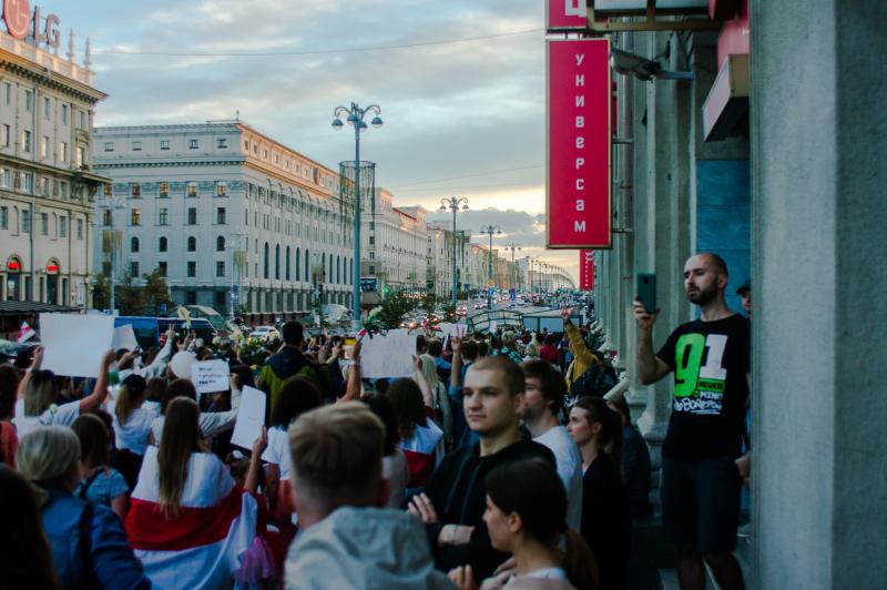 ÐÐ¸Ð½ÑÐº, Ð¾Ð´Ð½Ð¾ Ð¸Ð· Ð²Ð¾ÑÐºÑÐµÑÐµÐ½Ð¸Ð¹. Ð¤Ð¾ÑÐ¾ â ÐÐ½Ð½Ð° ÐÐ¾Ð»ÑÐ½ÐµÑ