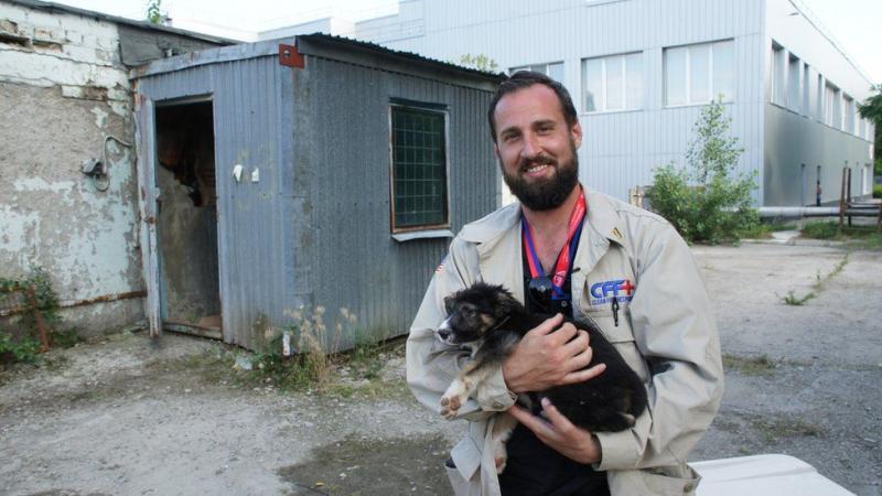 ÐÑÐºÐ°Ñ ÐÐ¸ÐºÑÐ¾Ð½, Ð¾Ð´Ð¸Ð½ Ð¸Ð· Ð¾ÑÐ½Ð¾Ð²Ð°ÑÐµÐ»ÐµÐ¹ Ð¿ÑÐ¾ÐµÐºÑÐ°, Ð²Ð¿ÐµÑÐ²ÑÐµ Ð¿ÑÐ¸ÐµÑÐ°Ð» Ð² Ð§ÐµÑÐ½Ð¾Ð±ÑÐ»ÑÑÐºÑÑ Ð·Ð¾Ð½Ñ Ð² 2013 Ð³Ð¾Ð´Ñ. Ð¤Ð¾ÑÐ¾ - ÐÐÐ¡
