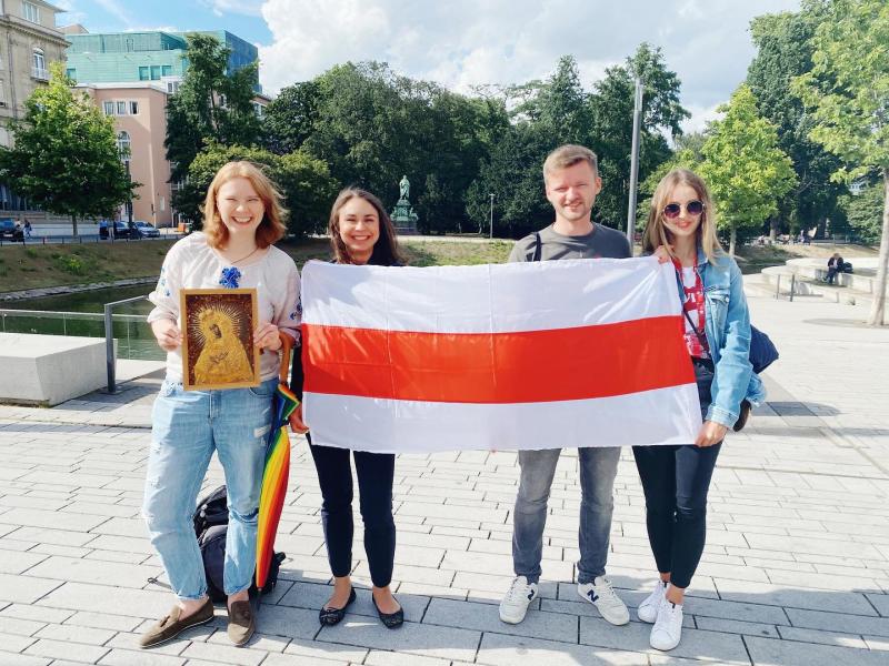 ÐÐ° Ð°ÐºÑÐ¸Ð¸ Ð² ÐÑÑÑÐµÐ»ÑÐ´Ð¾ÑÑÐµ