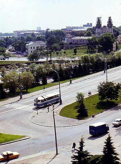 ÐÑÐ¾ÑÐ¿ÐµÐºÑ ÐÐ¾Ð±ÐµÐ´Ð¸ÑÐµÐ»ÐµÐ¹ 1985 Ð³. Ð¤Ð¾ÑÐ¾ Ð¸Ð· Ð°ÑÑÐ¸Ð²Ð° ÐÐ¼Ð¸ÑÑÐ¸Ñ ÐÐ°ÑÐ»Ð¸Ñ