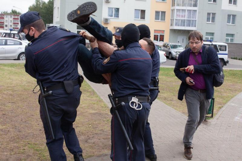 ÐÐ¾Ð¼Ð°Ð½Ñ Ð·Ð°ÑÑÑÐ¼Ð°Ð½Ð½Ñ Ð¡ÑÑÐ¿Ð°Ð½Ð° Ð½Ð° ÐÐ»Ð¾ÑÑÑ ÐÐµÑÐ°Ð¼ÐµÐ½. Ð¤Ð¾ÑÐ° - ÐÑÐºÐ°Ð»Ð°Ð¹ Ð.