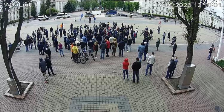 ÑÐºÑÐ¸Ð½ÑÐ¾Ñ Ñ ÐºÐ°Ð¼ÐµÑÑ Wikilink. ÐÐ¾ ÑÐ»Ð¾Ð²Ð°Ð¼ Ð°ÐºÑÐ¸Ð²Ð¸ÑÑÐ¾Ð², ÑÑÐ°Ð½ÑÐ»ÑÑÐ¸Ñ Ñ Ð½ÐµÑ Ð² ÐºÐ°ÐºÐ¾Ð¹-ÑÐ¾ Ð¼Ð¾Ð¼ÐµÐ½Ñ ÑÐ¼Ð¾ÑÑÐµÐ»Ð¾ Ð¾ÐºÐ¾Ð»Ð¾ 5 000 ÑÐµÐ»Ð¾Ð²ÐµÐº.